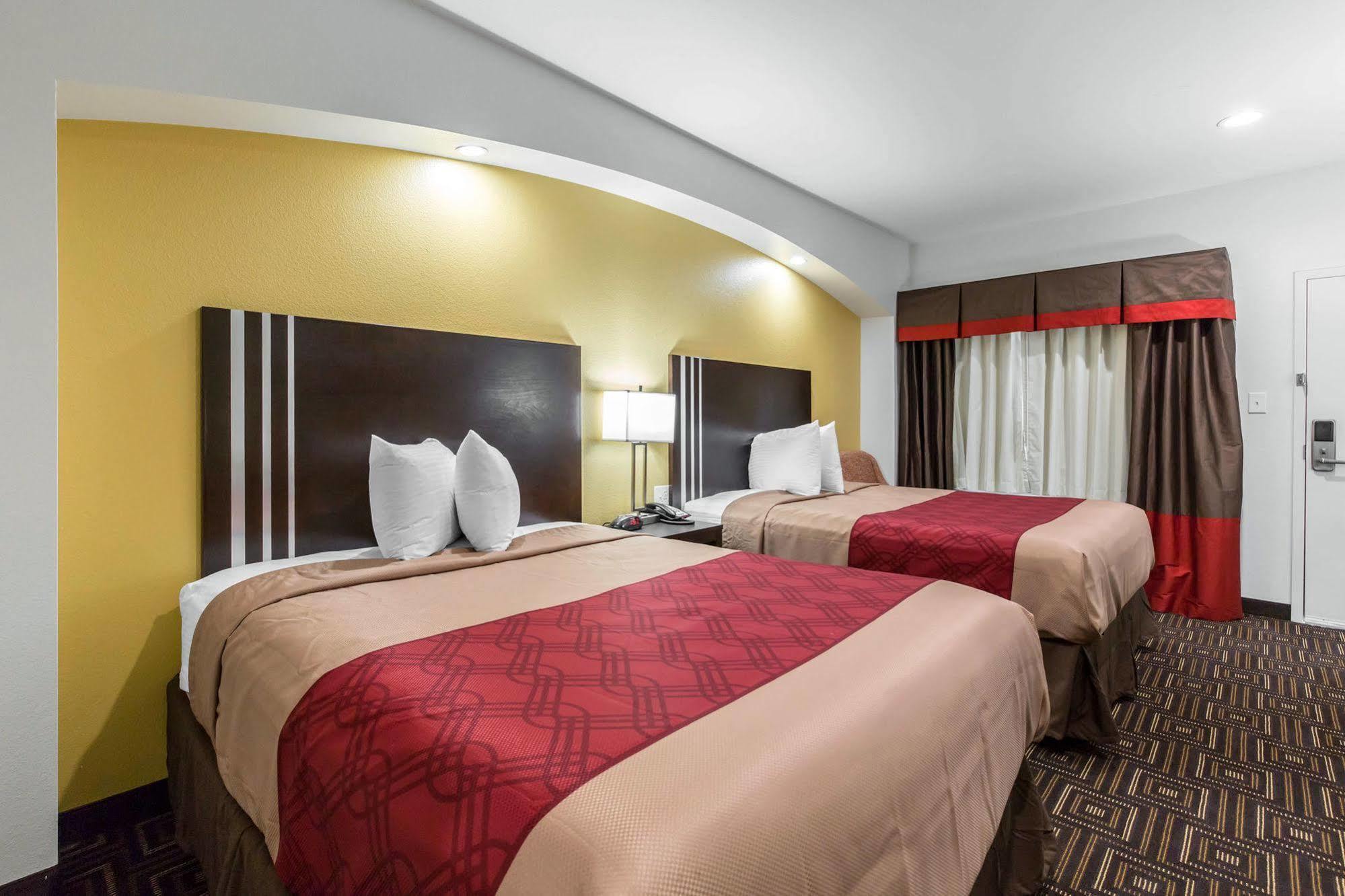 Scottish Inns & Suites Spring - Houston North Eksteriør billede