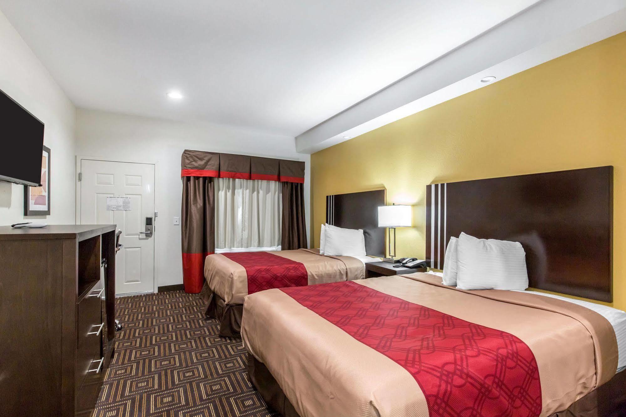 Scottish Inns & Suites Spring - Houston North Eksteriør billede