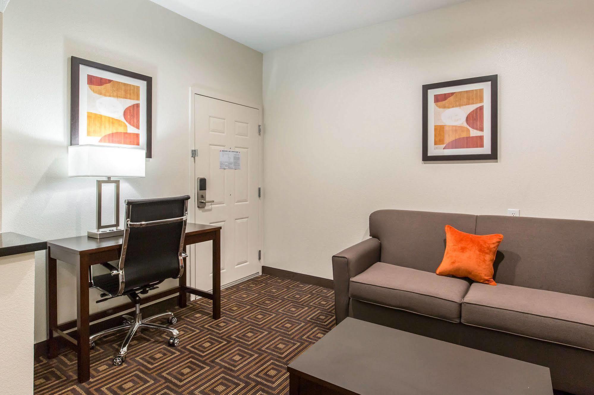 Scottish Inns & Suites Spring - Houston North Eksteriør billede