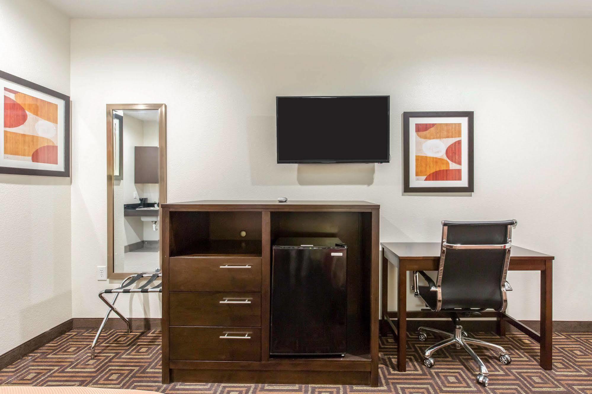 Scottish Inns & Suites Spring - Houston North Eksteriør billede